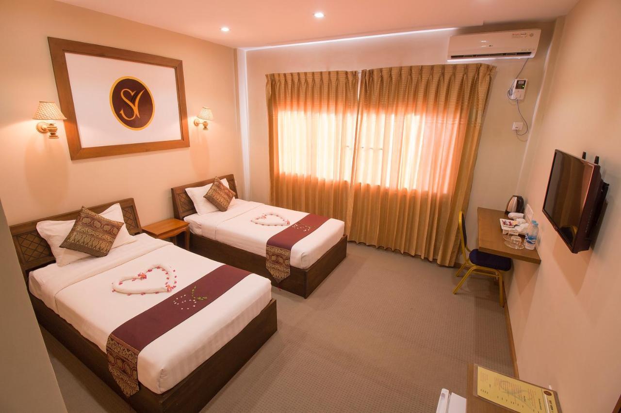 Sky View Hotel Bagan Exterior photo