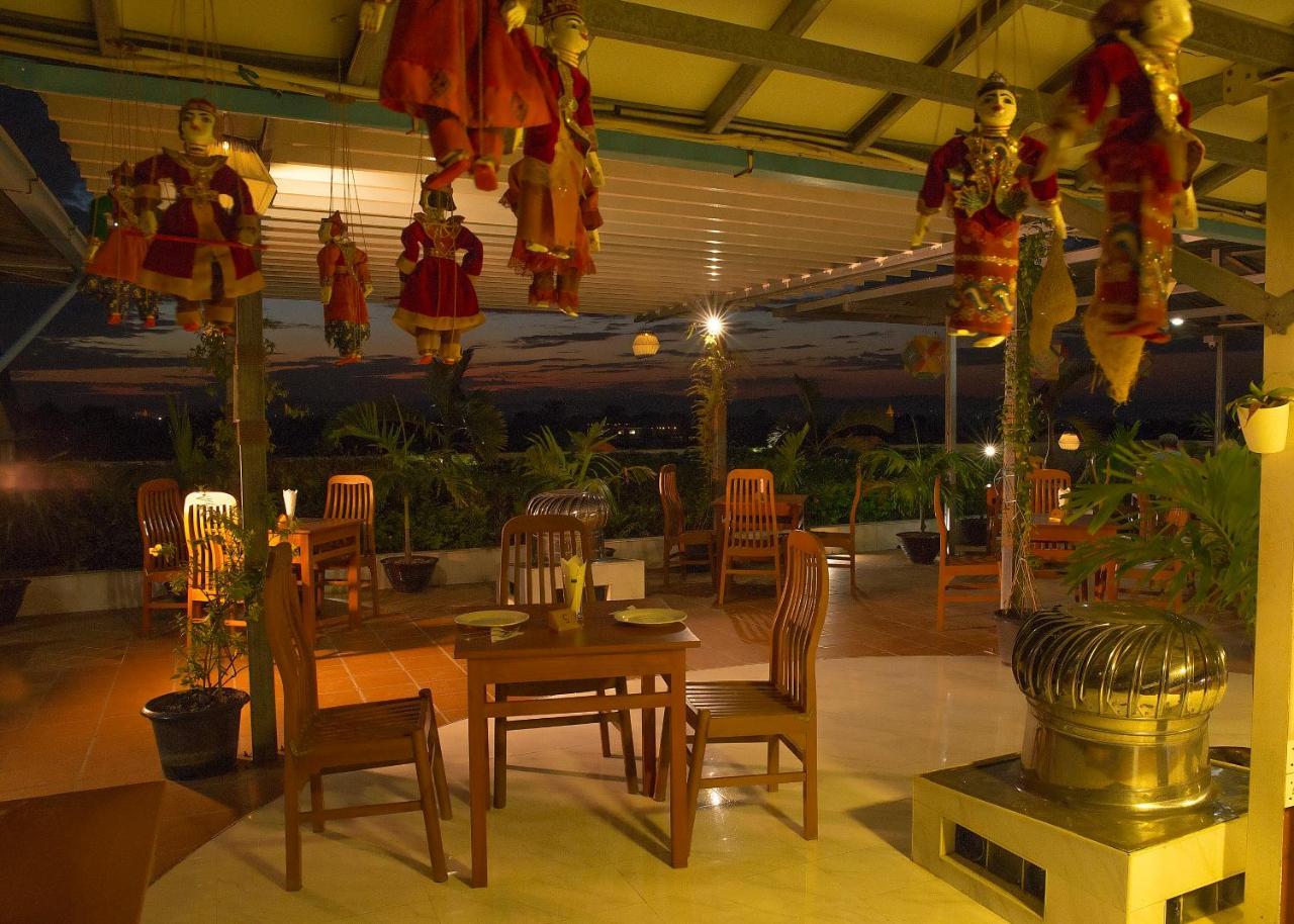 Sky View Hotel Bagan Exterior photo