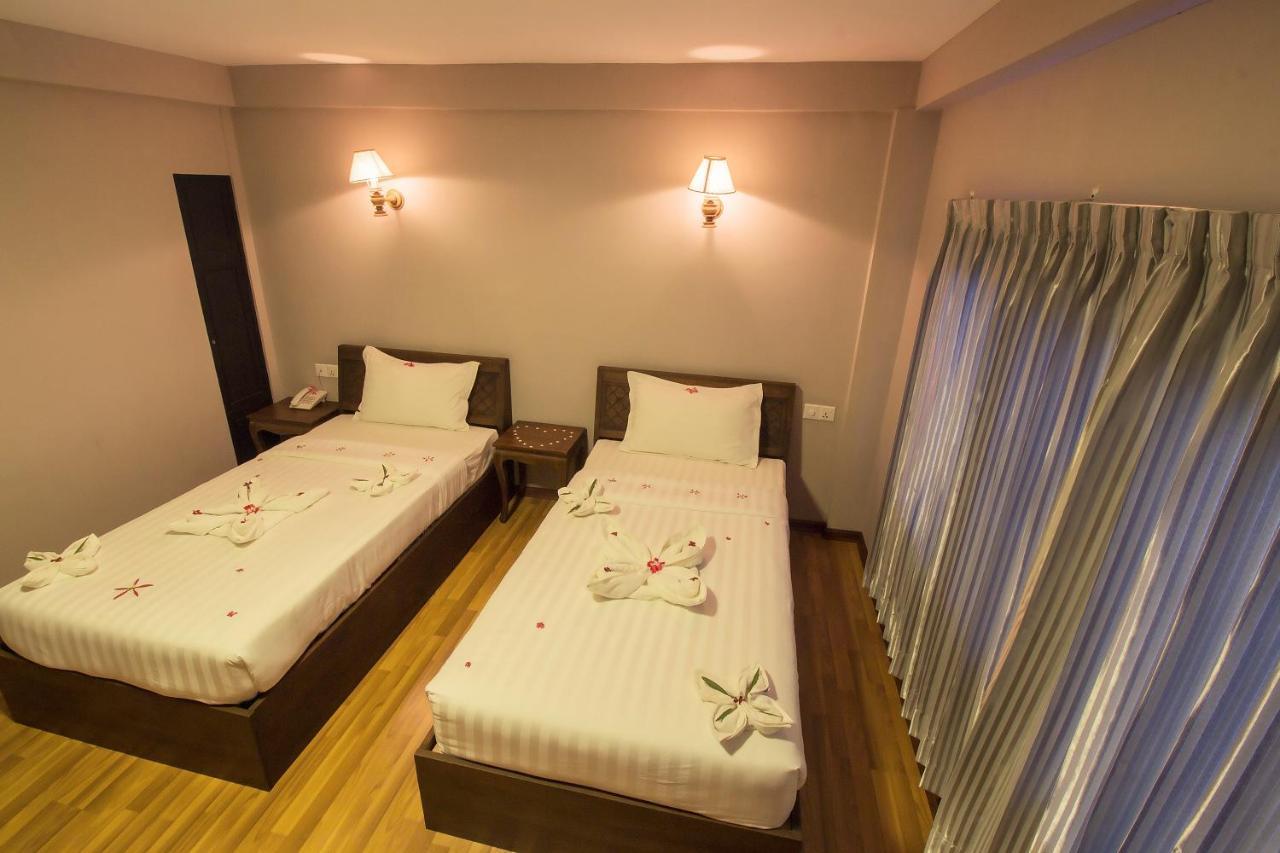 Sky View Hotel Bagan Exterior photo