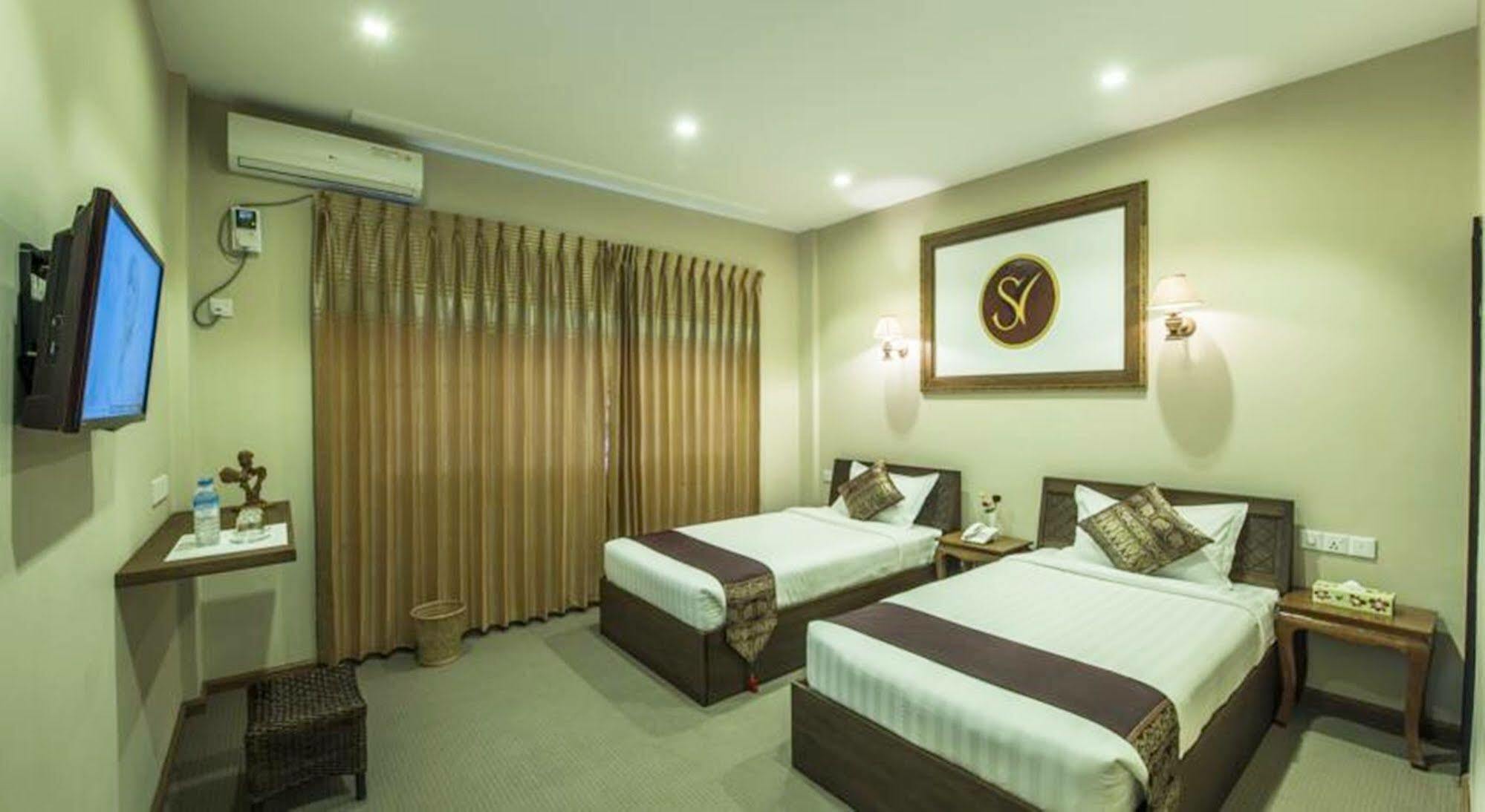 Sky View Hotel Bagan Exterior photo