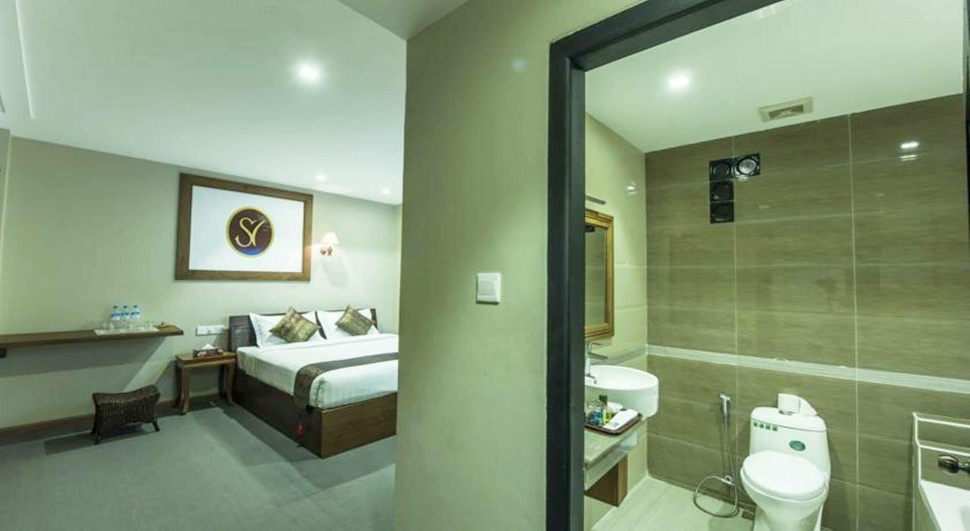 Sky View Hotel Bagan Exterior photo